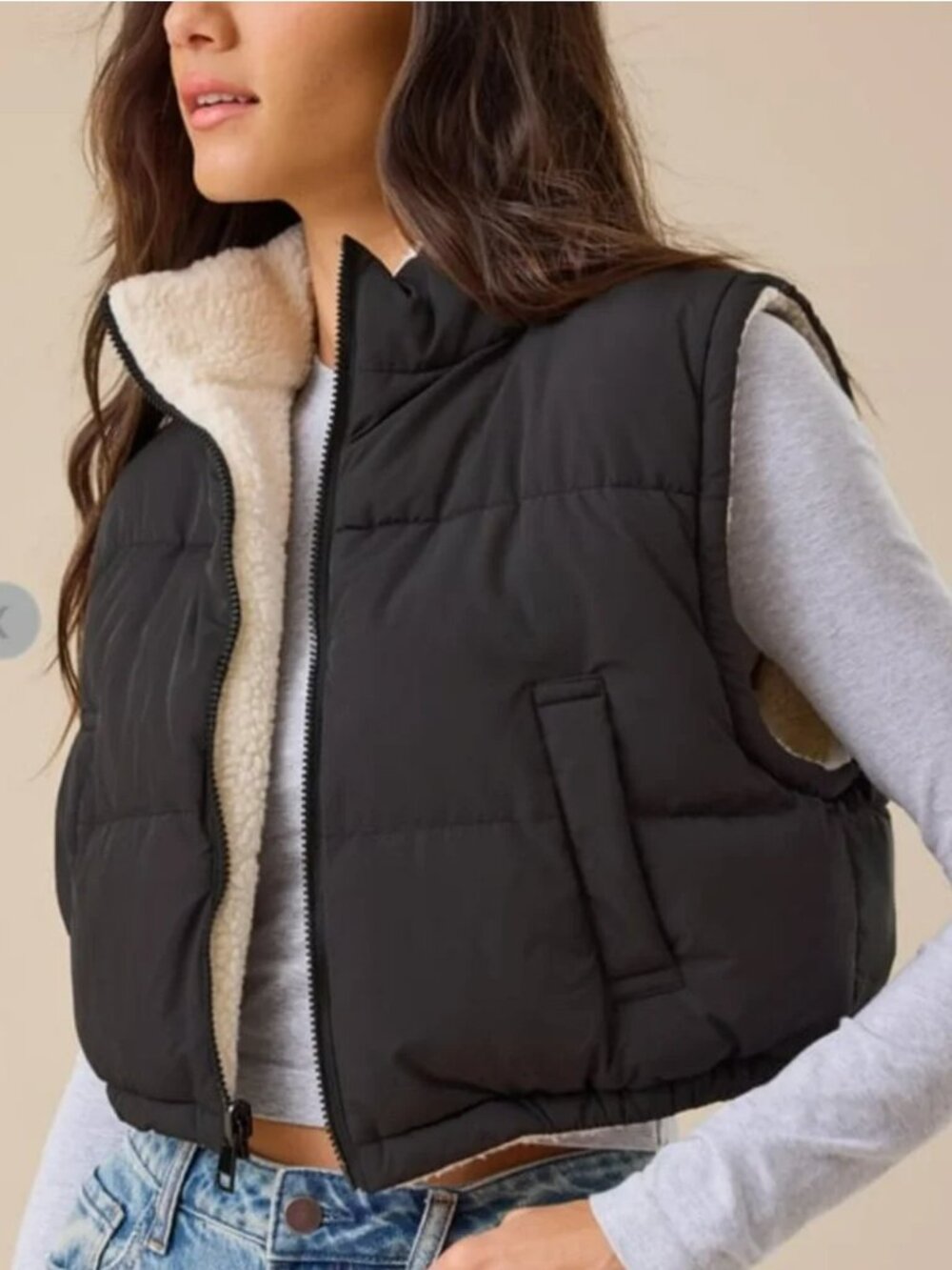 Altar'd State Leilani Reversible Cropped Puffer Vest Sherpa | Size S